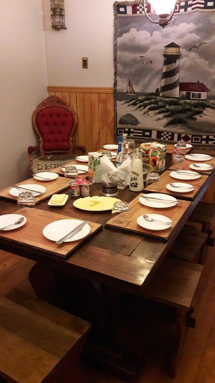 Hostal Victoria Punta Arenas Extérieur photo